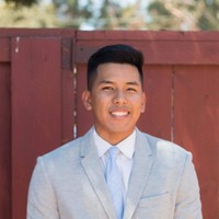 Everett Hom