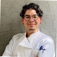 Victor Vela Parry