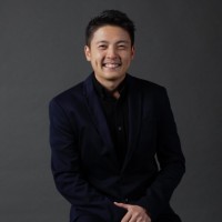 Hendra Phua S.Kom.,MM