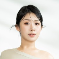 Mira Tenzin