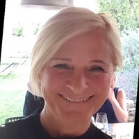 Lesley S.