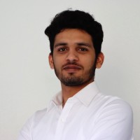 Mahesh Sharma, Eit