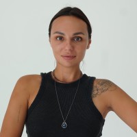 Anna Melnychuk