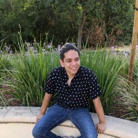 Daniel Olivas