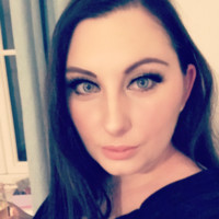 Alexandra Grindle