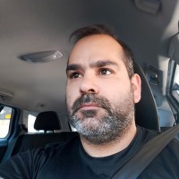 Αλβερτης Πετρος