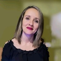 Caren De Matos