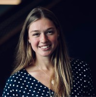 Nina Khmelnitckaia, Mba