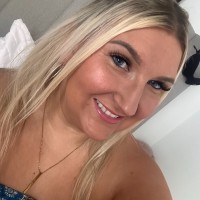 Vikki Saunders
