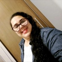 Viviane Alves