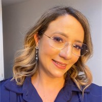 Luciana F.
