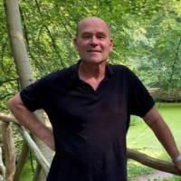 Mike Van Der Straeten