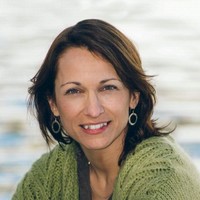 Nikoletta Holch