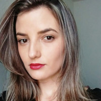 Caroline Campos Tavares Moreira