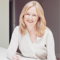 Dr Samantha Brown