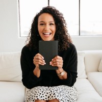 Traci Thomas