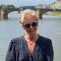 Sue Maguire