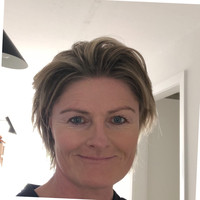 Helle Jacobsen