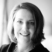 Fiona Neil