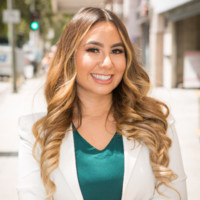 Amanda Cadena, Mba