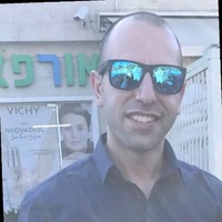 Nadav Arad