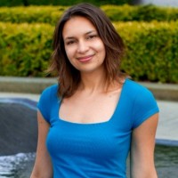 Mirela S.
