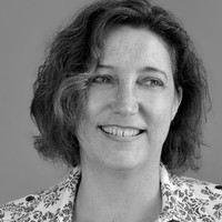 Fiona Haggett, Frics