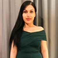 Nina Mahdavi