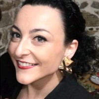 Laura F.
