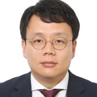Hongjung John Kim