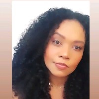 Andresa Menezes