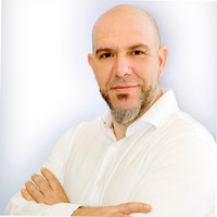 Lucas Fernández Zapater