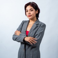 Lucero Analy Bravo Siesquen