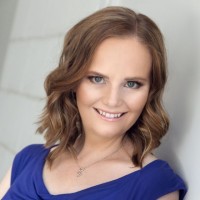 Kirsty Enger