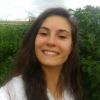 Laura ARNAULT