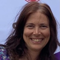 Elizabeth White