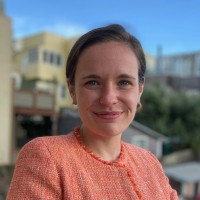 Sarah Bradach, Mpp
