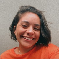 Ana Clara Oliveira
