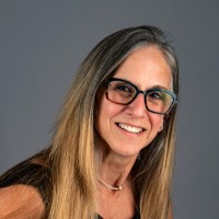 Claudia Mace