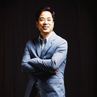 Youngil (박영일) Park