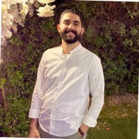 حازم شوقي