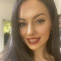 Katie Suvandzhieva