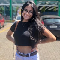 Julia Macedo