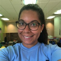 Yessenia Robles