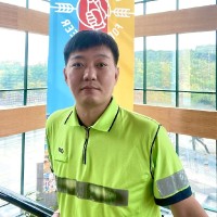 Seunggag Woo