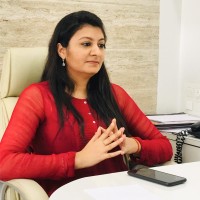 Dr Apeksha Anand
