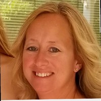 Kelly Bracken, Lcsw