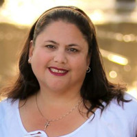 Dena Calderon