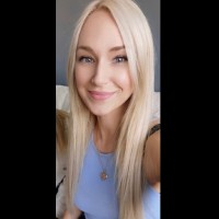 Robyn Louise Ogle
