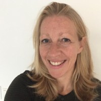 Nanda De Vries